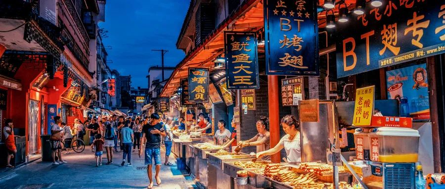 海伦斯开大排档卖烧烤；我国提出首个旅游餐饮国际标准提案(图2)