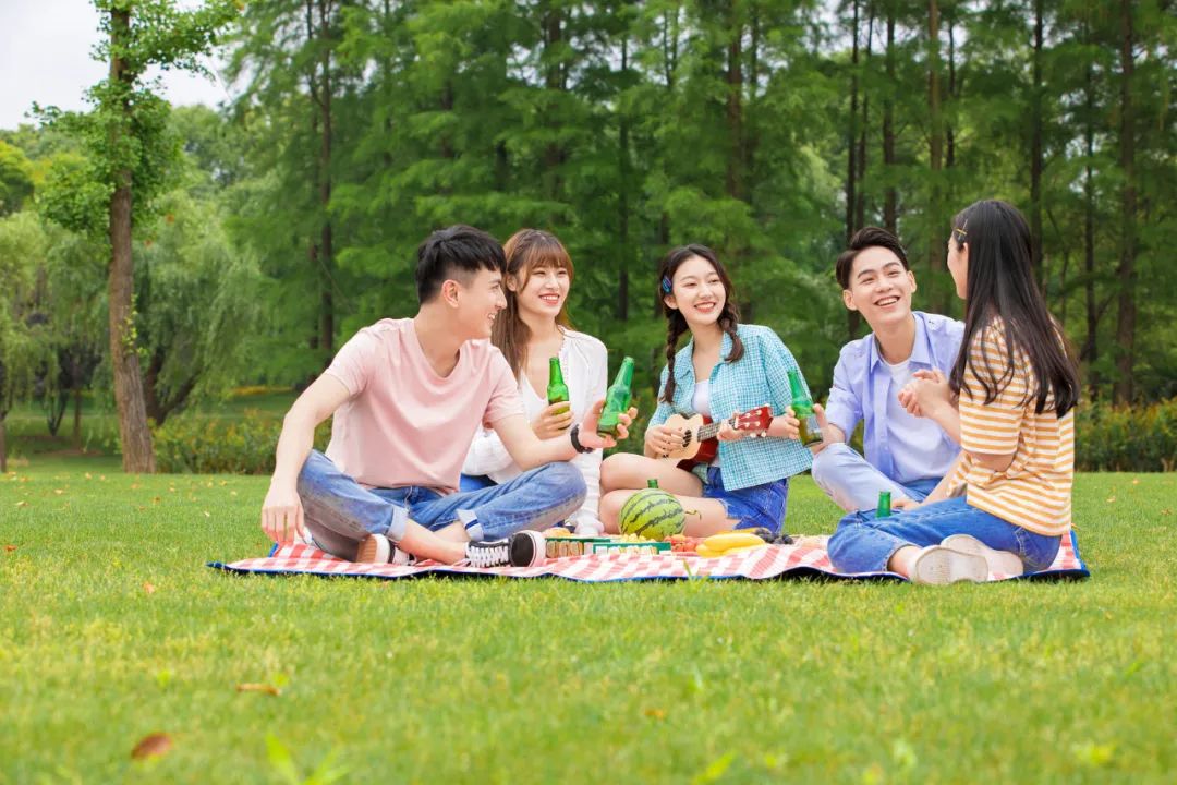 海伦斯开大排档卖烧烤；我国提出首个旅游餐饮国际标准提案(图4)
